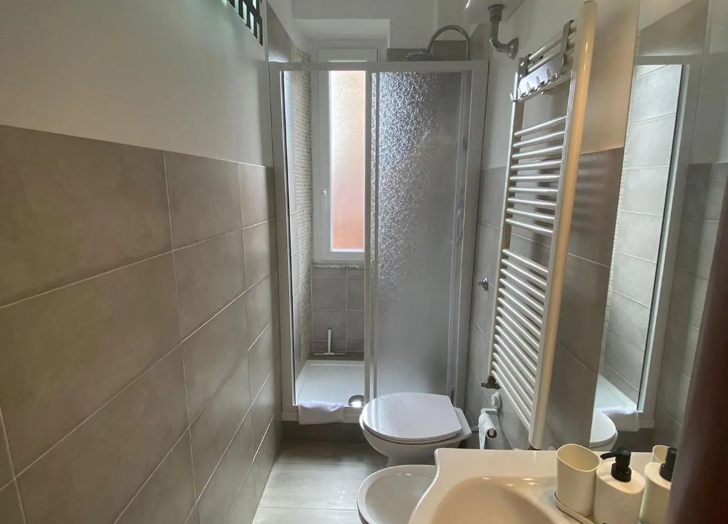 Adrian Apartment 罗马 0*,  意大利